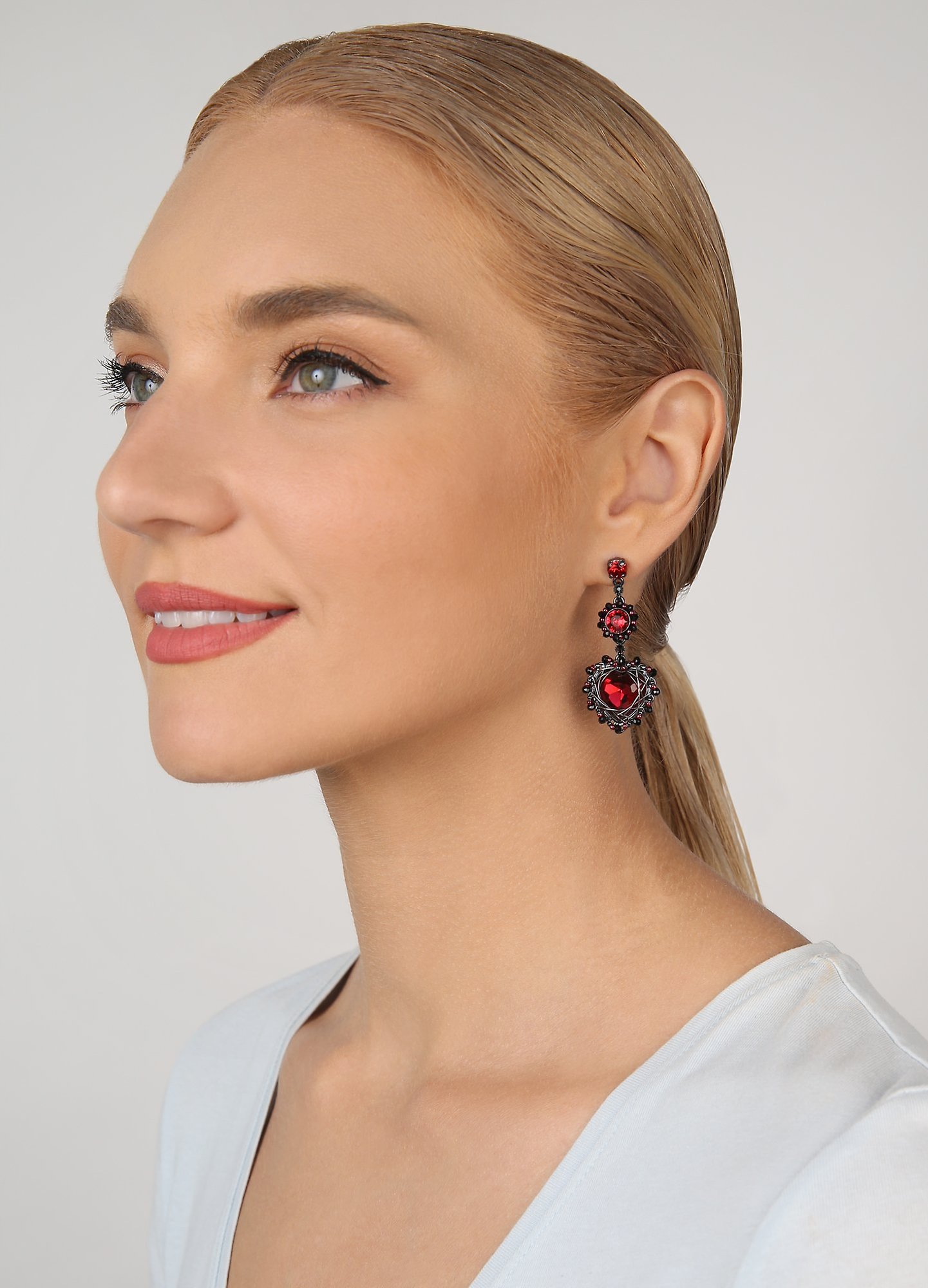 image pour Clou d'oreille pendant Heart Beat Noir / Rouge  