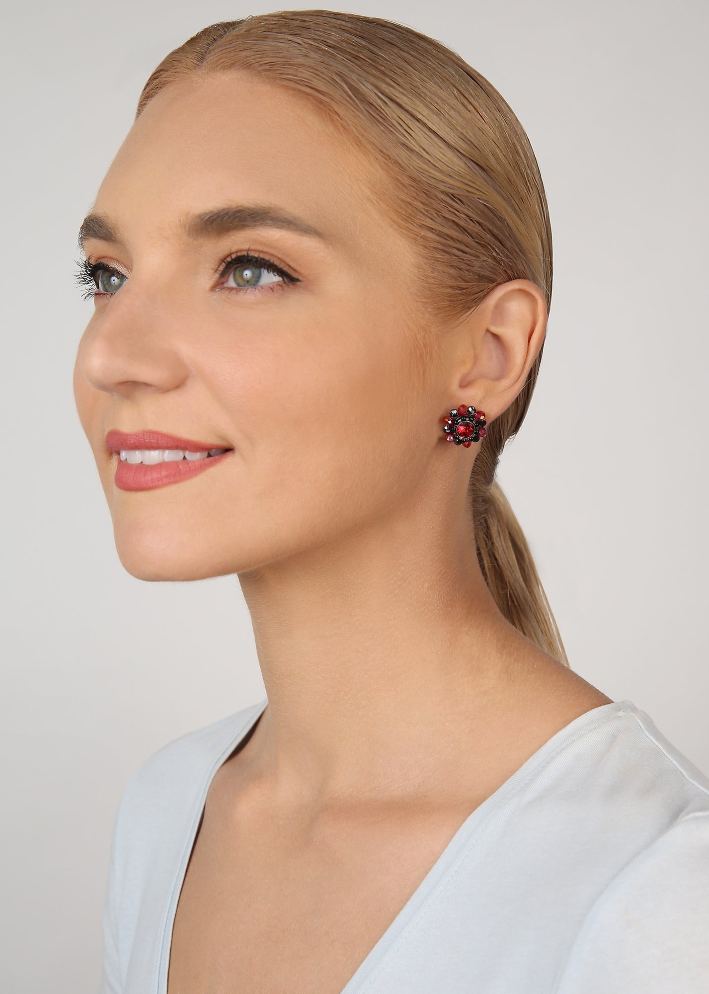 image for Earring Stud Heart Beat Black / Red  