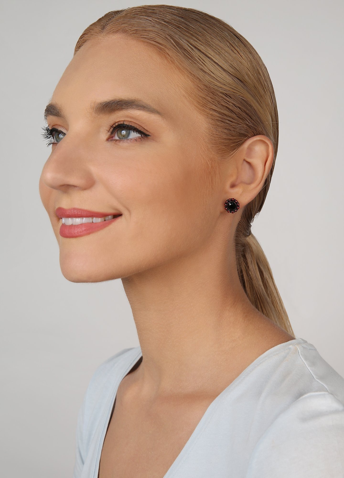 image for Earring stud Heart Beat Black / Red  