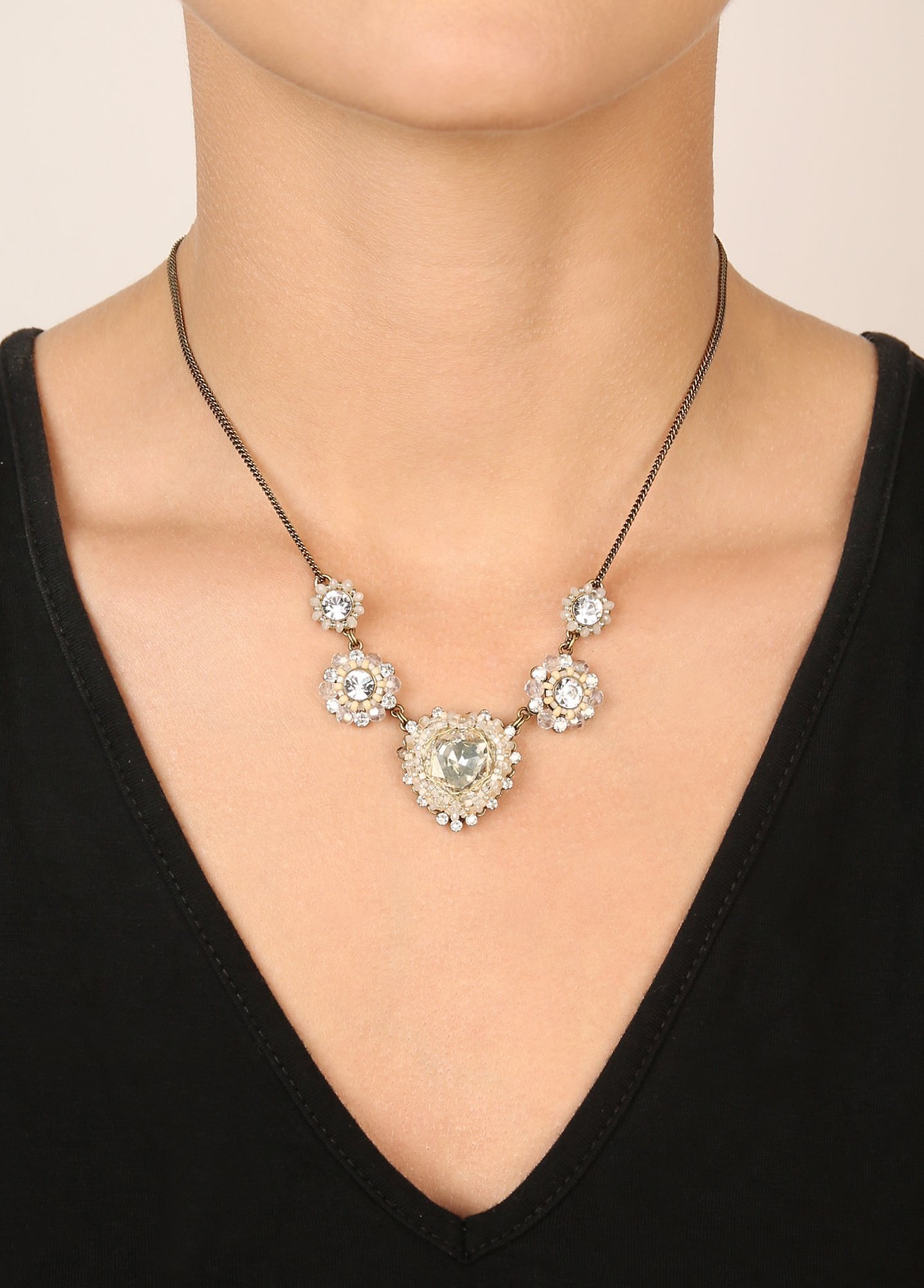 image for Necklace Heart Beat White  