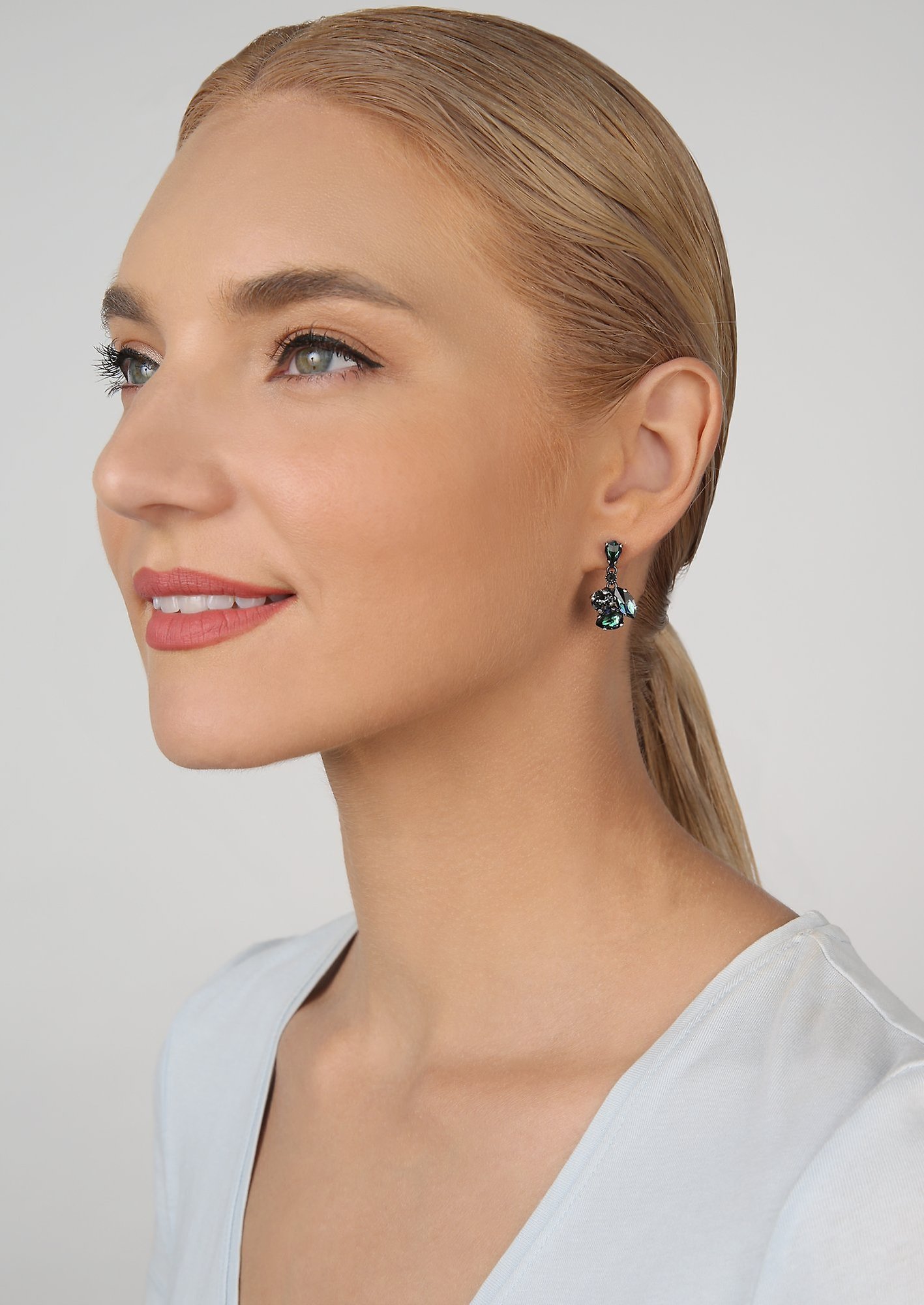 image pour Clou d'oreille pendant Ballroom Noir  