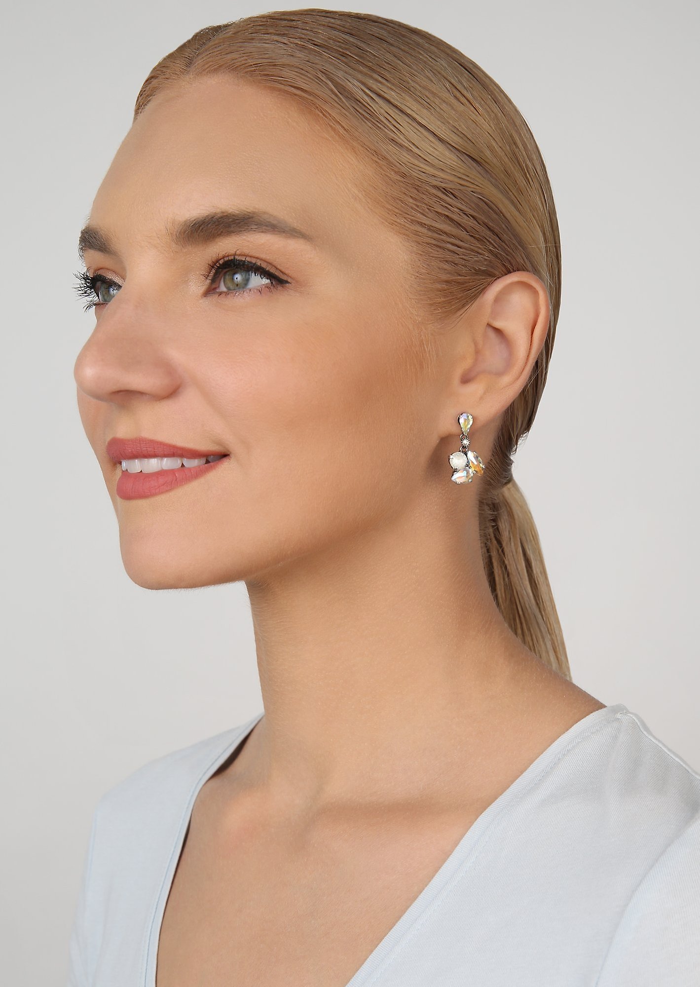 image pour Clou d'oreille pendant Ballroom Blanc  