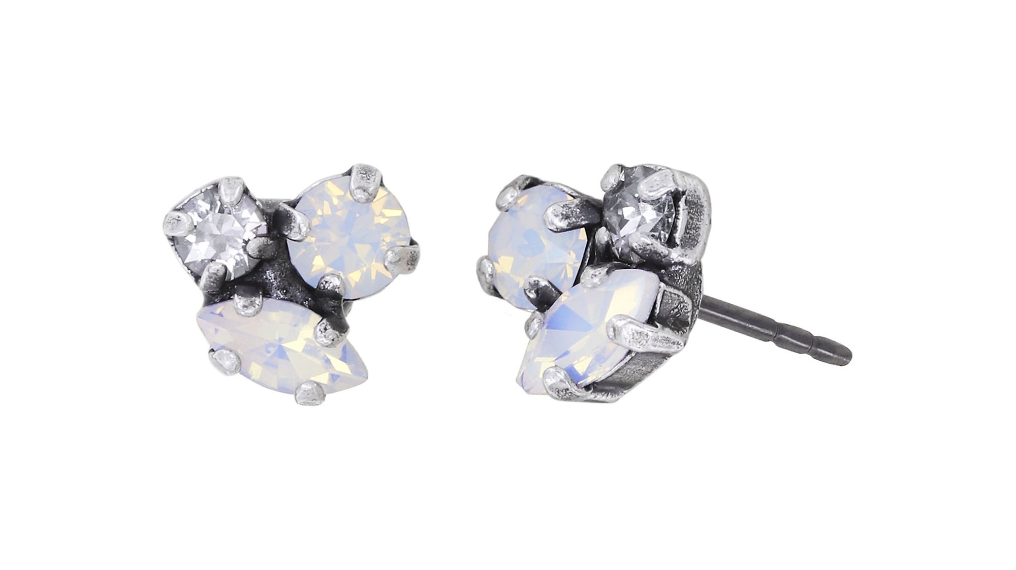 image for Earring Stud Daily Desire White  