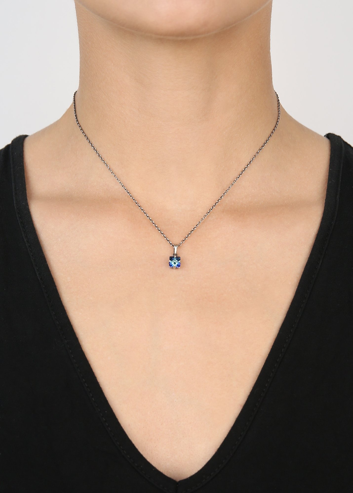image pour Collier pendant Punk Classics Bleu crystal bermuda blue size S