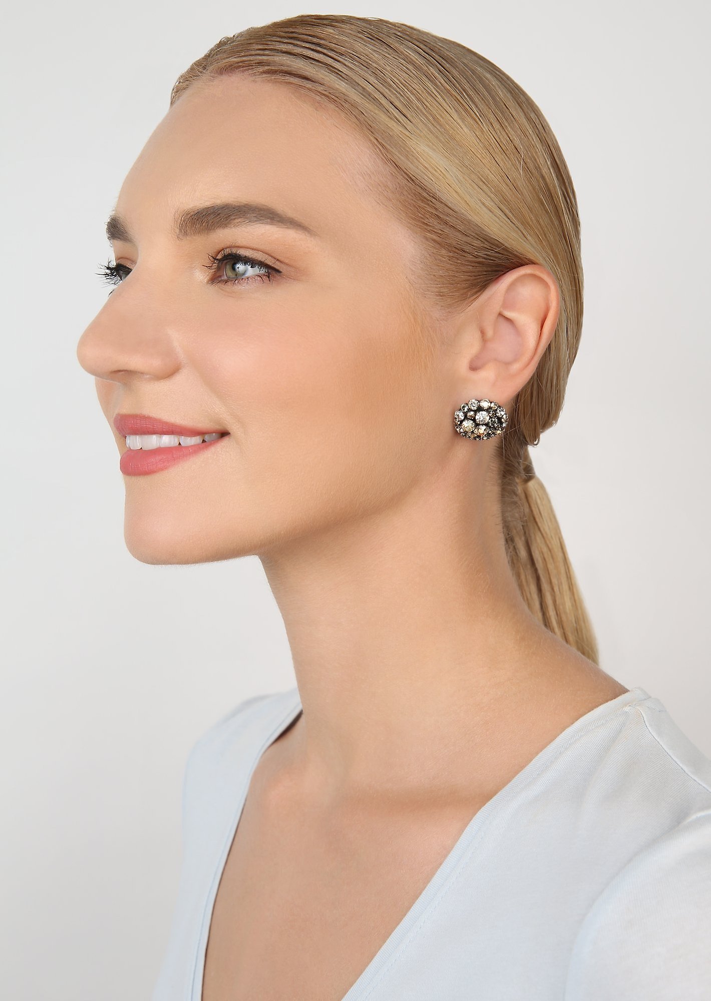image for Earring Stud Ballroom Beige  