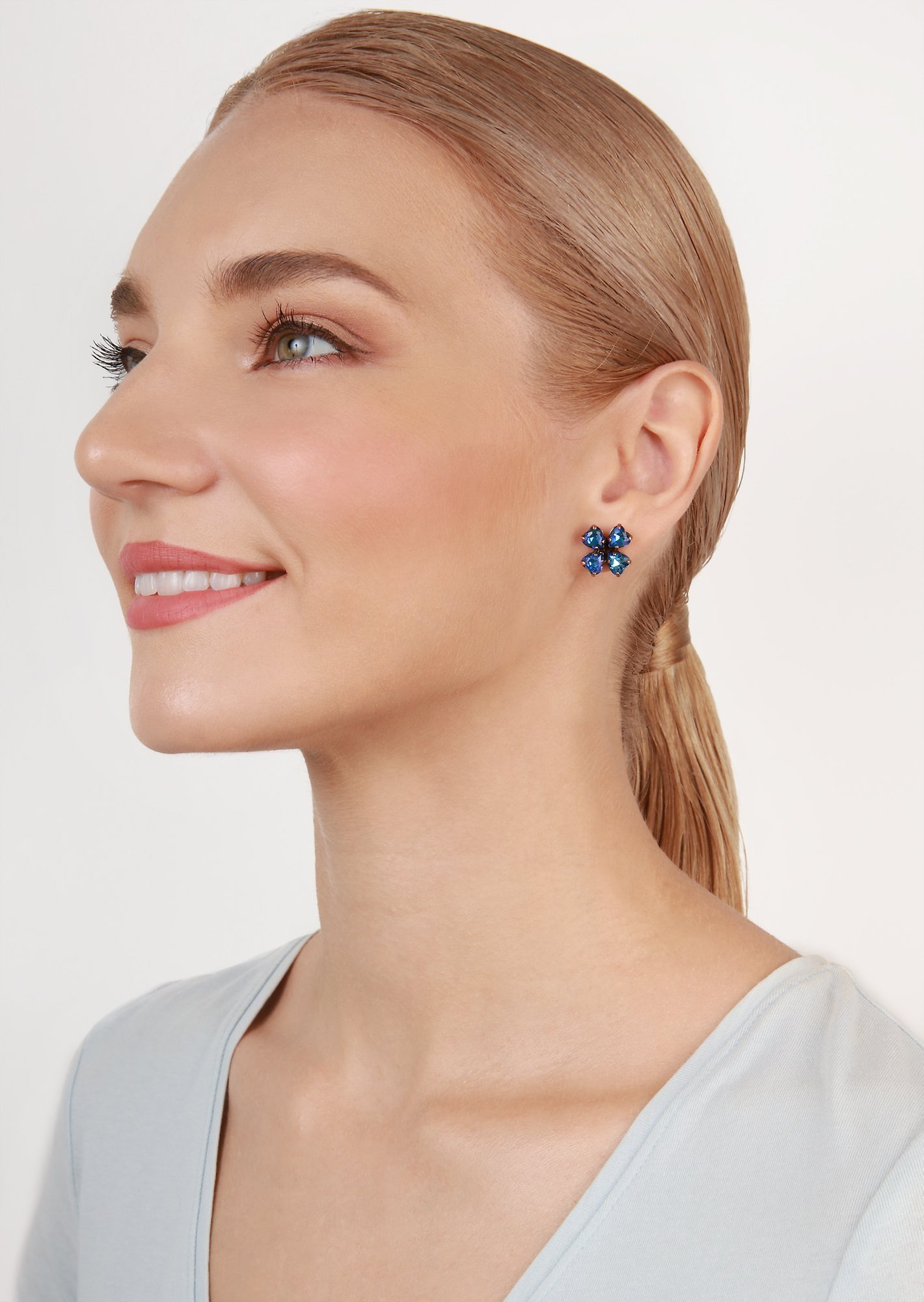 image for Earring Stud Clubbing Bugs Blue  