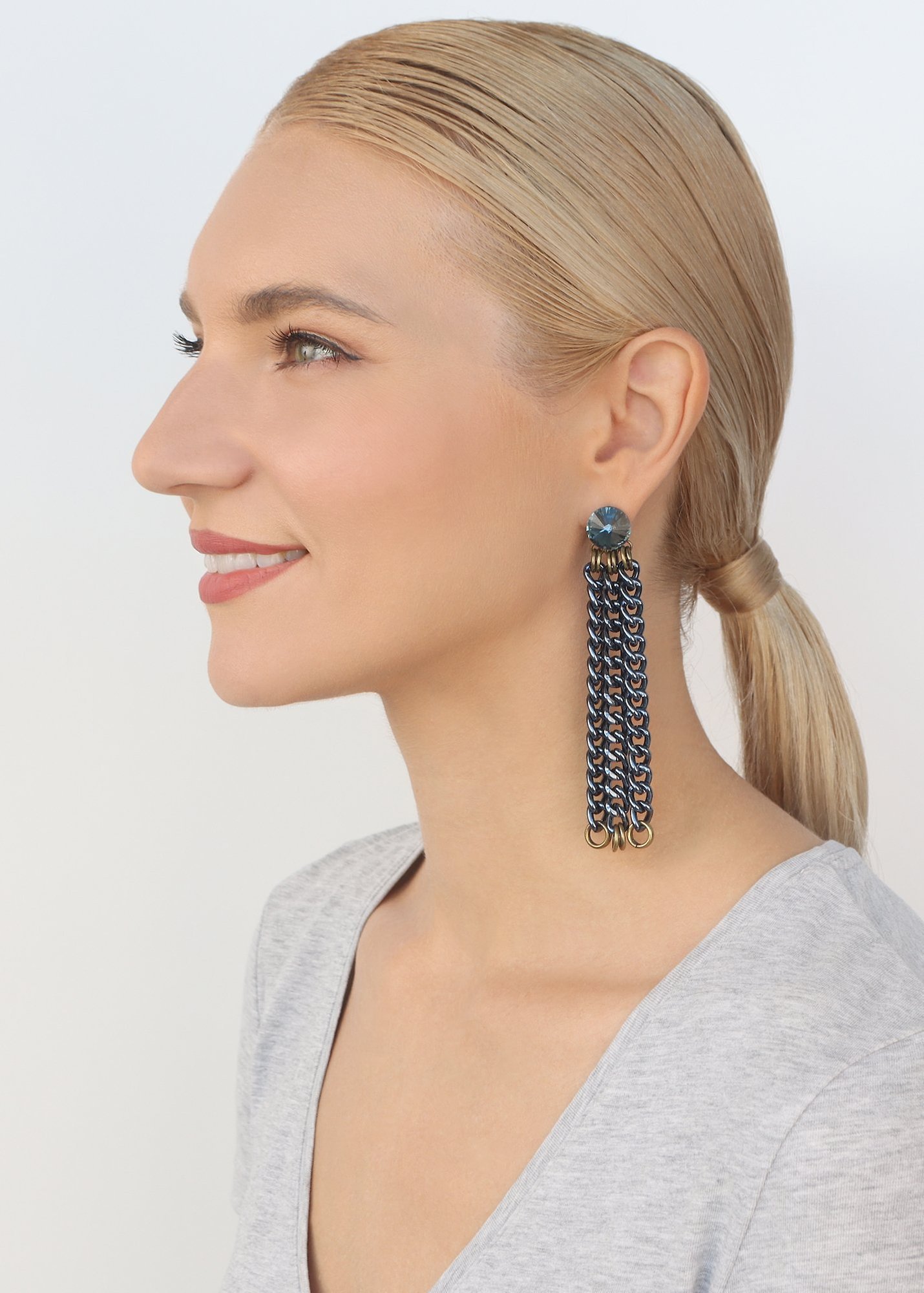 image pour Clou d'oreille pendant Unchained Bleu Métallique  