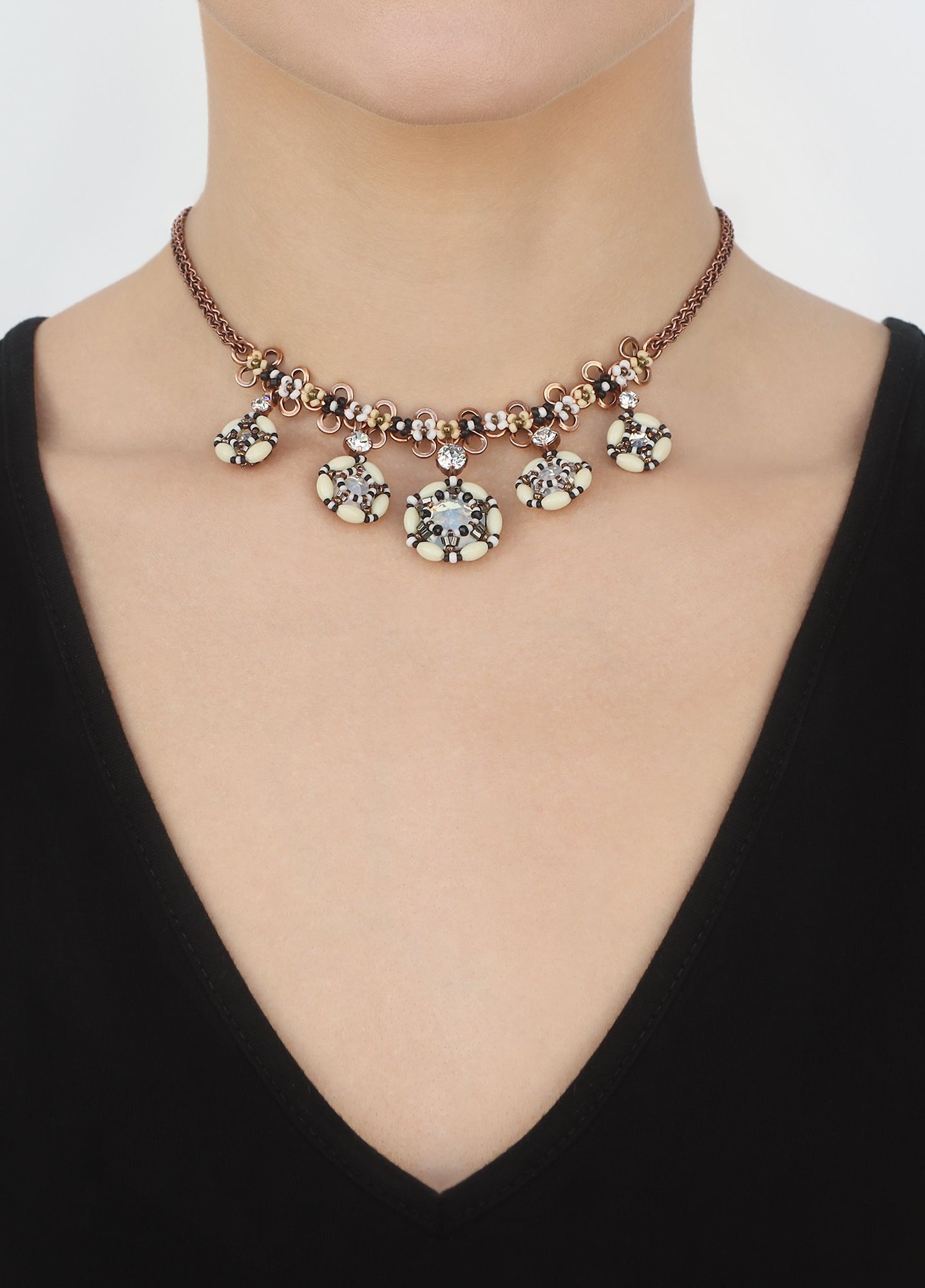 image for Necklace African Kiss Black / White  size M,S