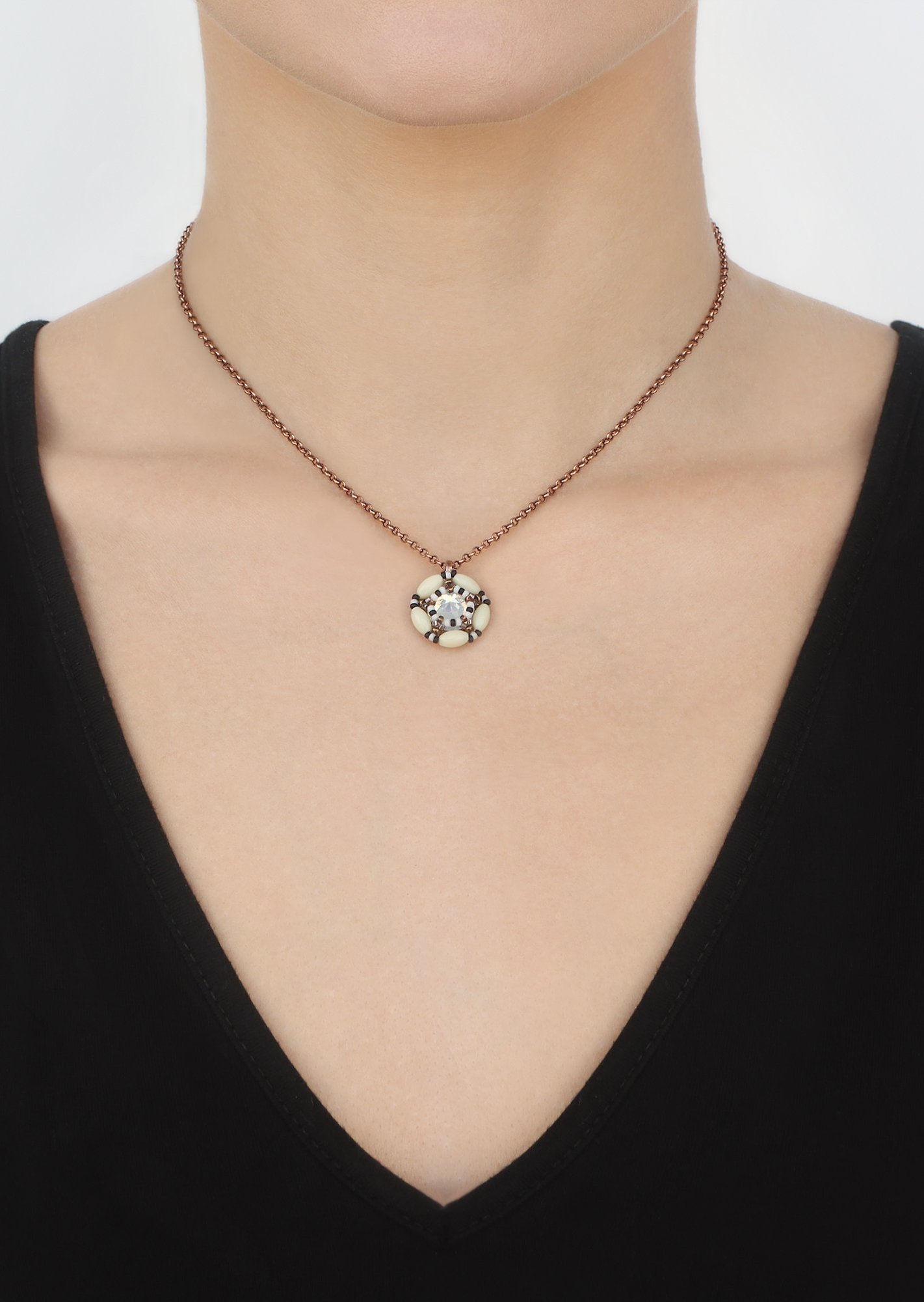 Kép Necklace pendant African Kiss Black / White  size S