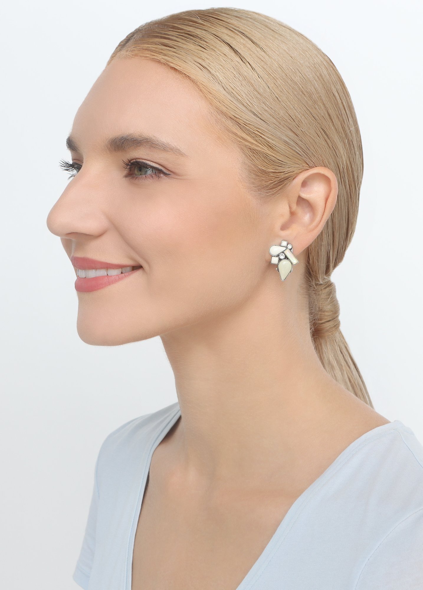 image pour Boucles d'oreilles Clip Afternoon Bling Blanc  