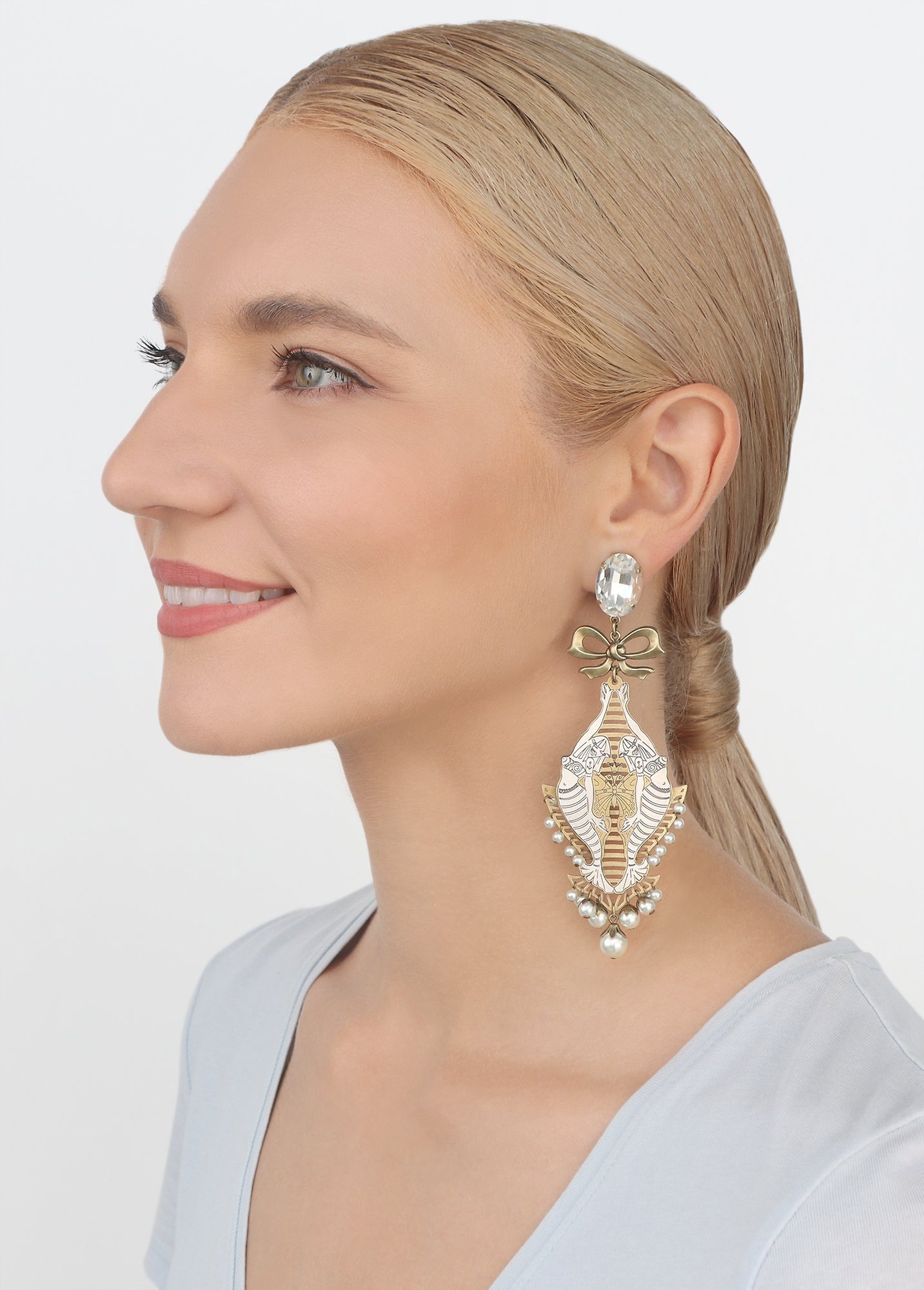 image for Earring Clip Dangling My Bonnie Is Over The Ocean White  