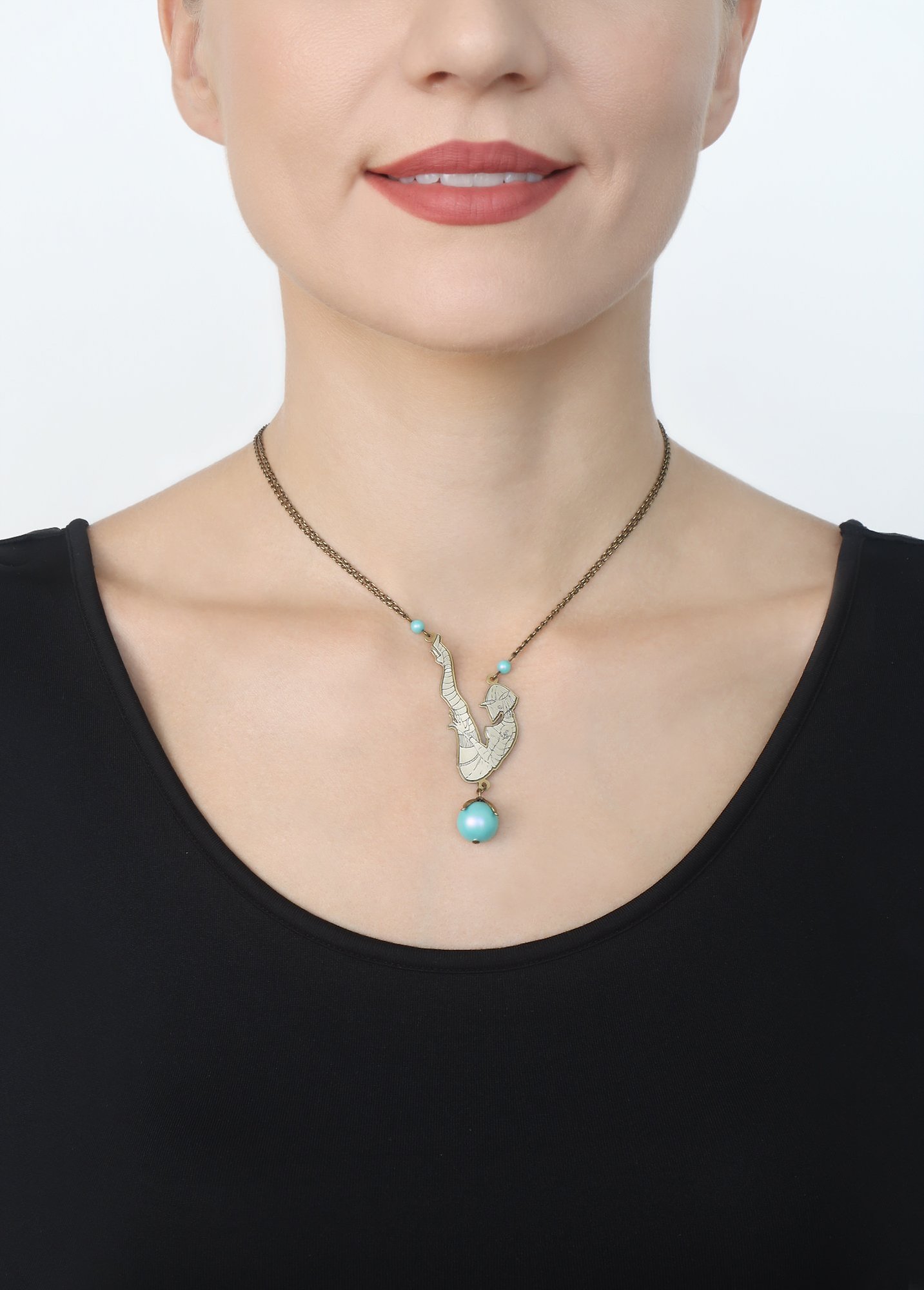 image pour Collier My Bonnie Is Over The Ocean Bleu  