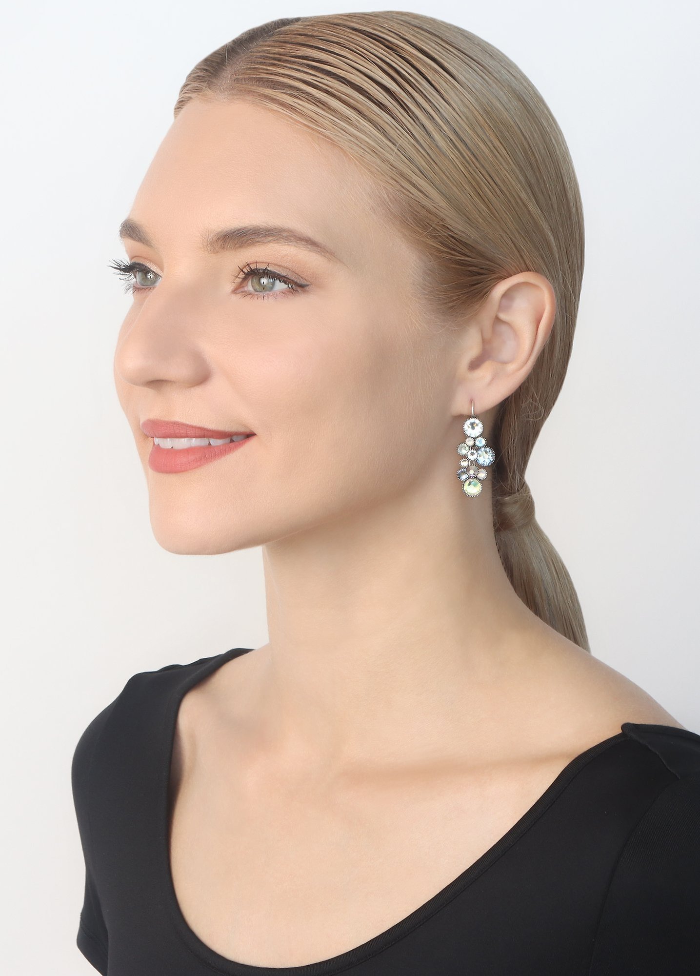 image for Earring Eurowire Dangling Water Cascade White  