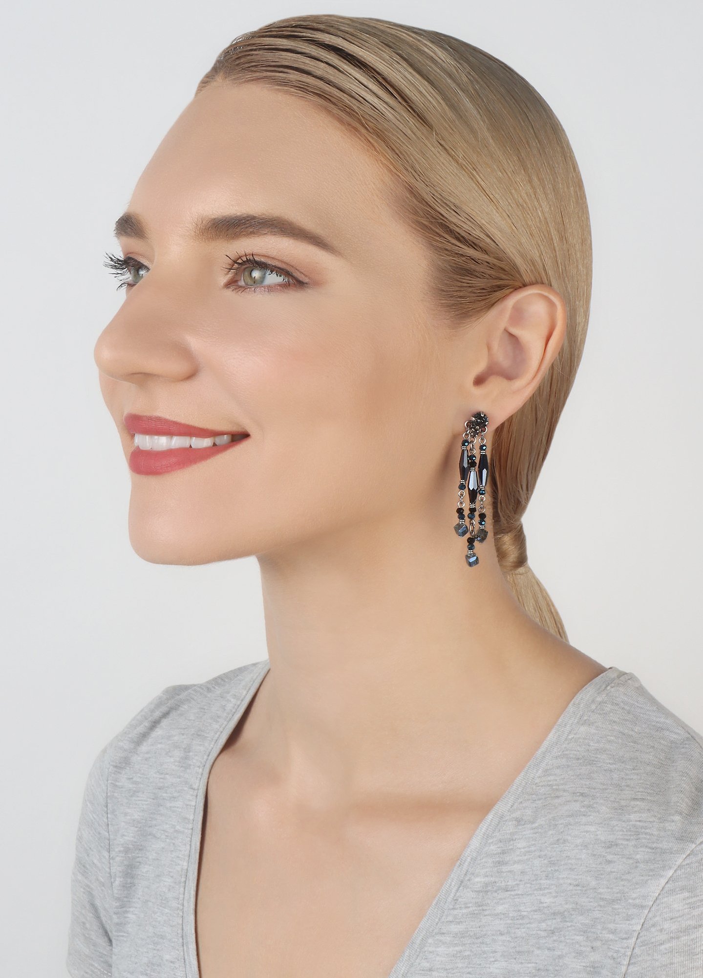 image for Earring Stud Dangling Indian Summer Black  