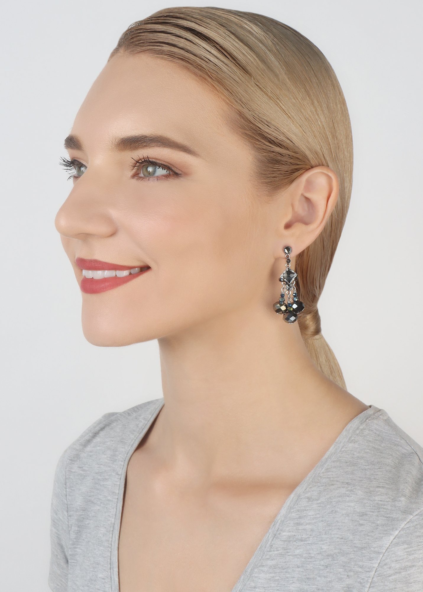 image for Earring Stud Dangling Indian Summer Black  
