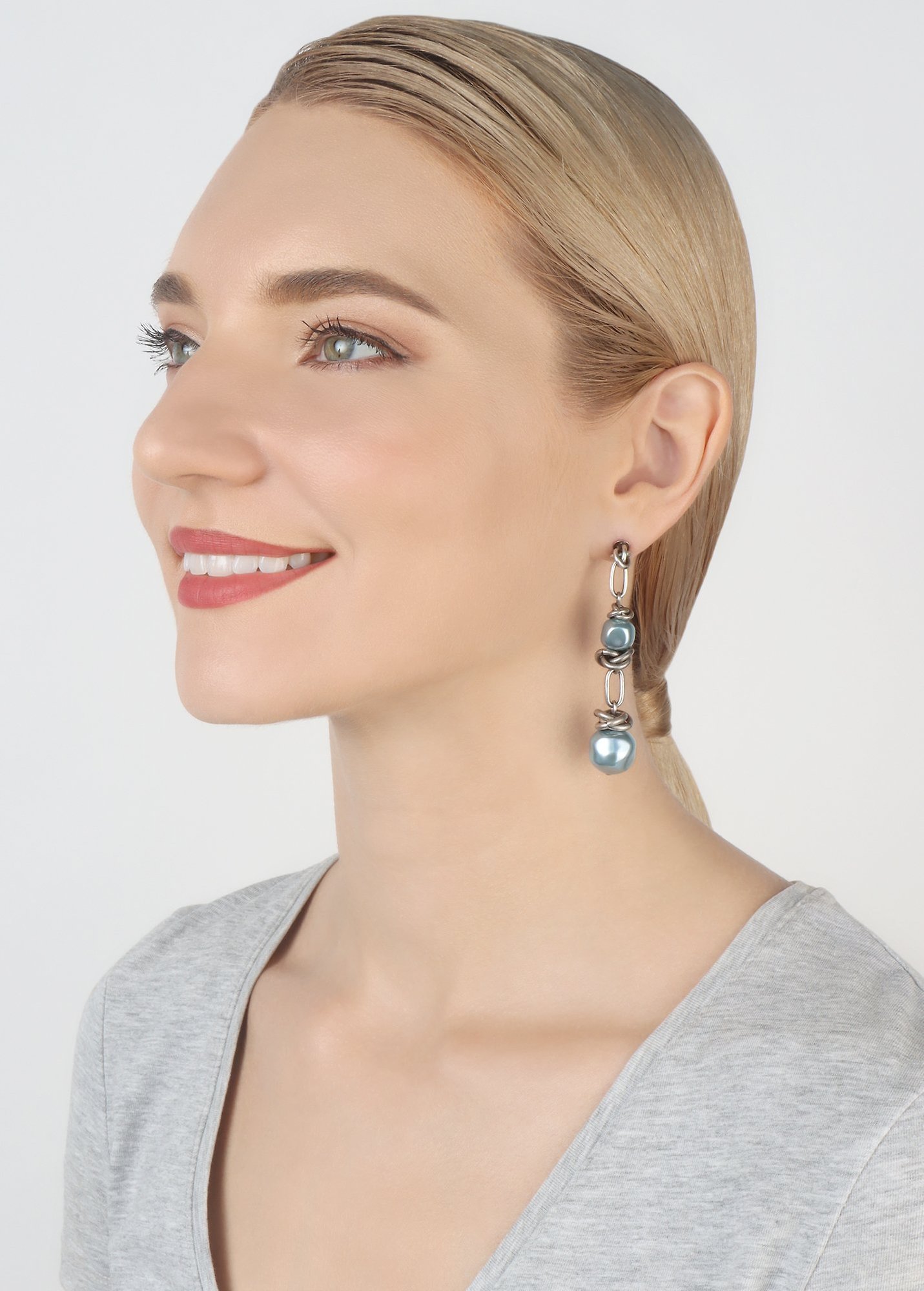 Bild für Ohrstecker baumelnd Free Spirit Blau  