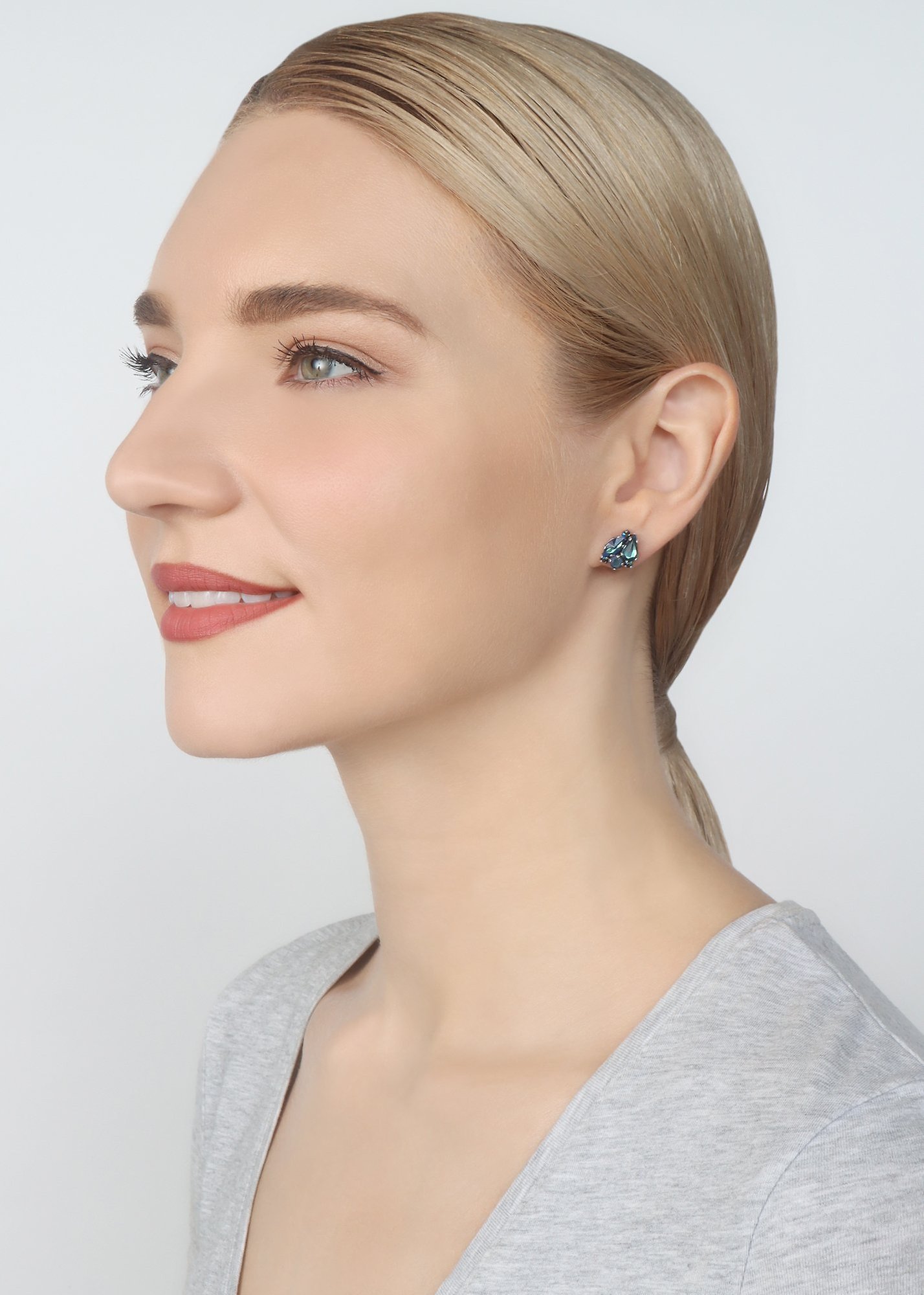 image pour Clou d'oreille Afternoon Tea de Luxe Bleu  