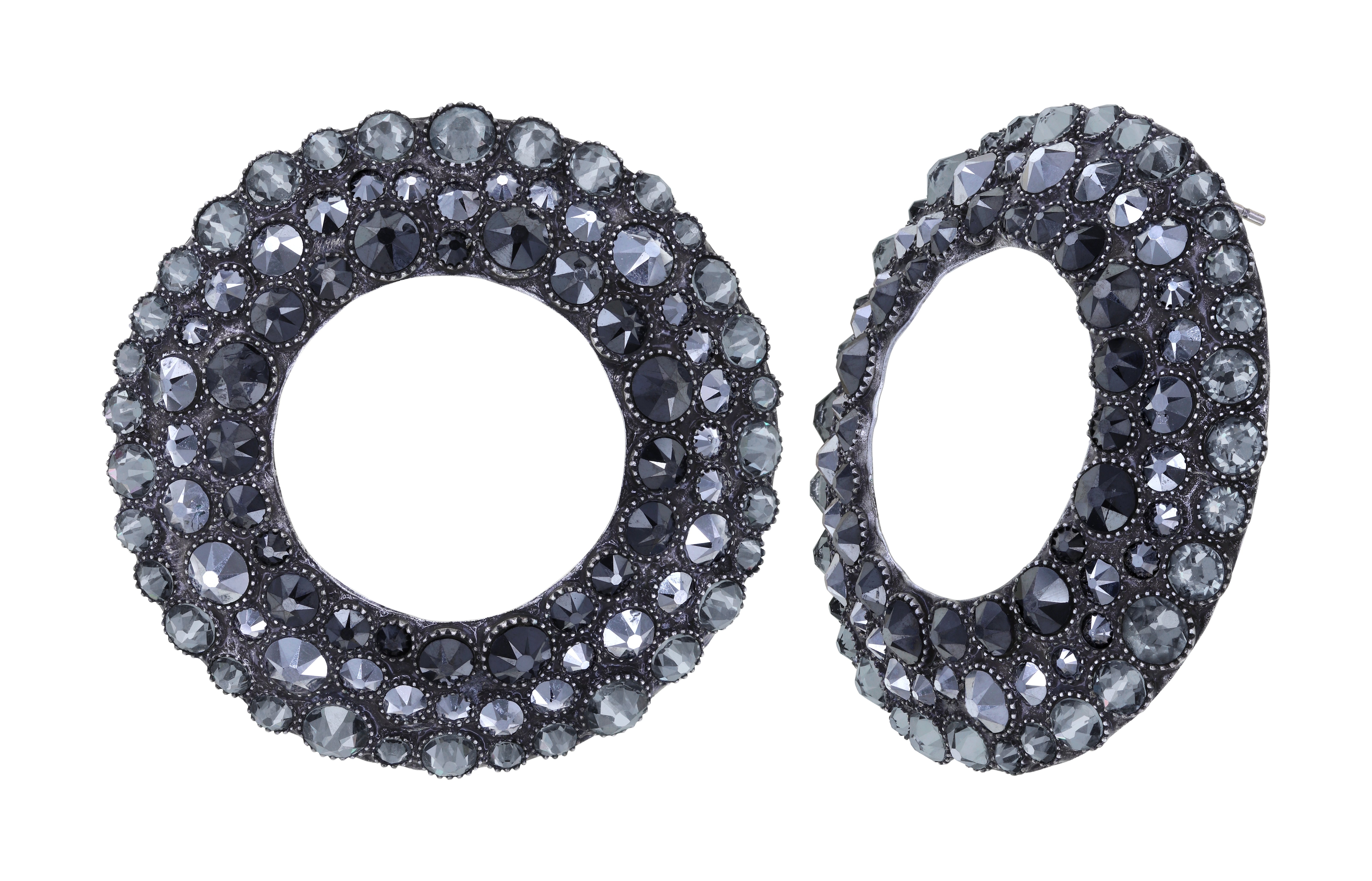 image for Earring Stud Inside Out Black  size XL