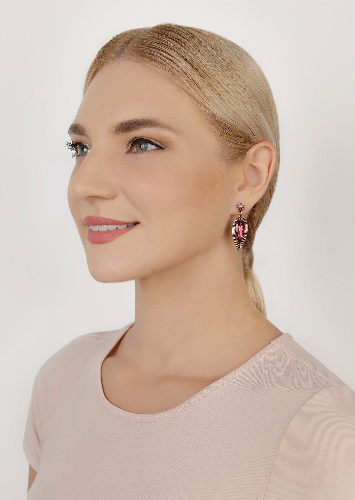 image for Earring Stud Dangling Amazonia Coralline  size S