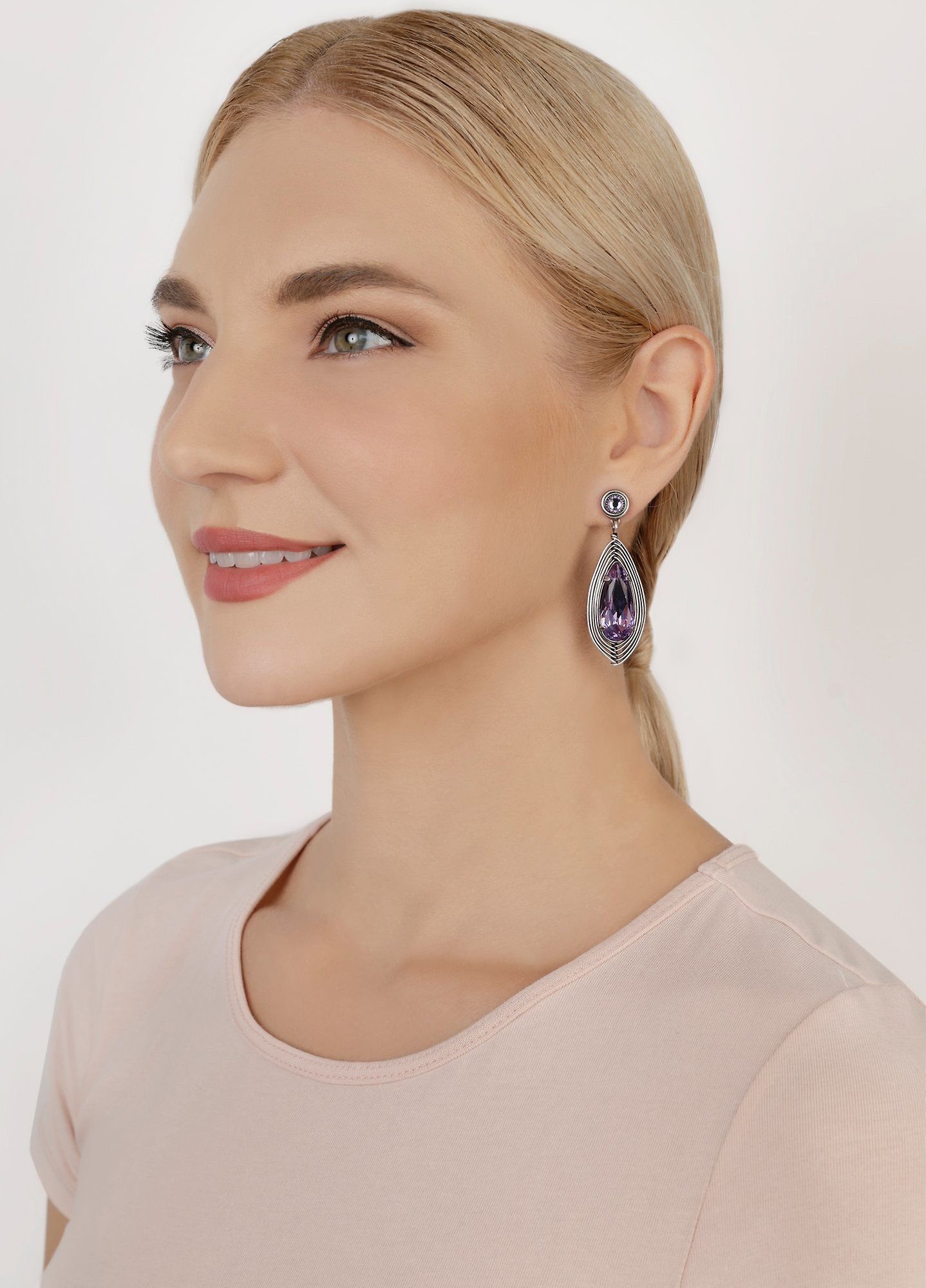 image pour Clou d'oreille pendant Amazonia Lila  size L