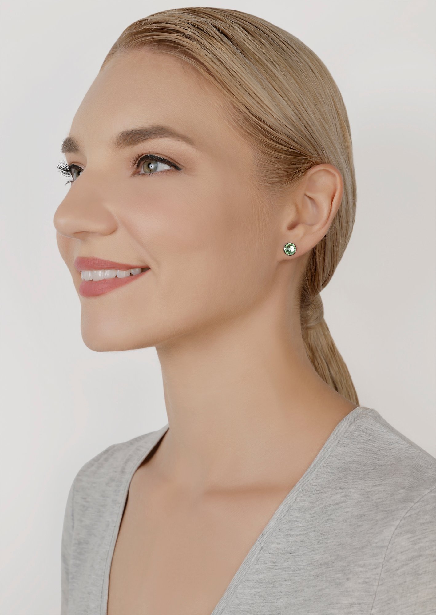 Bild für Ohrstecker flach Black Jack Grün Peridot SS 34