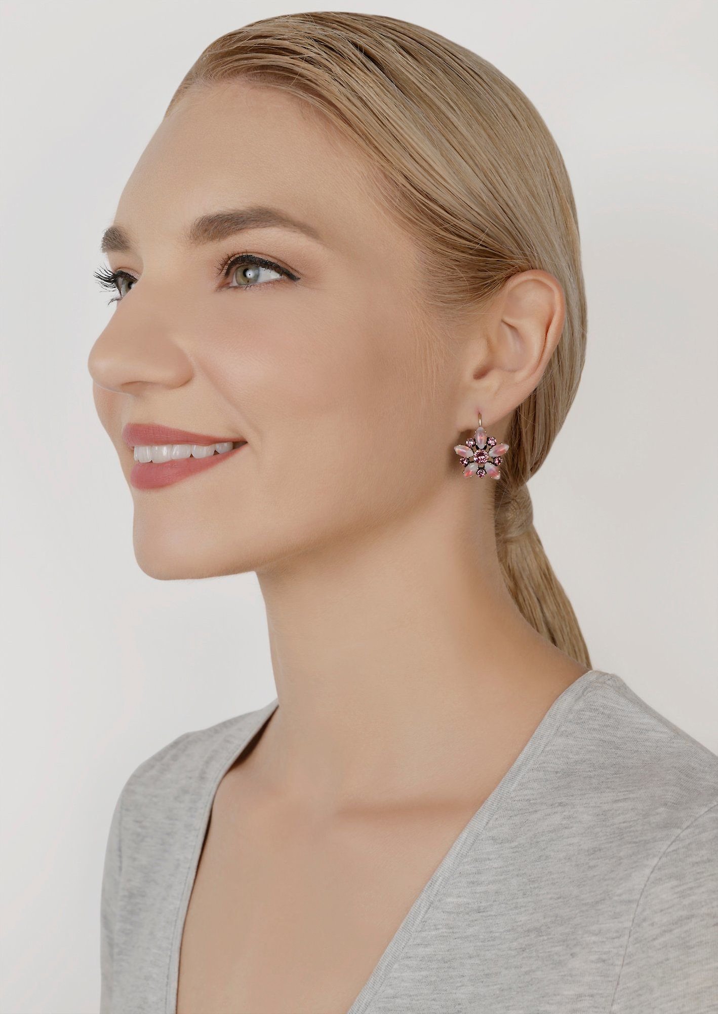image for Earring Eurowire Sabrina Vintage Coralline / Red Color 1 
