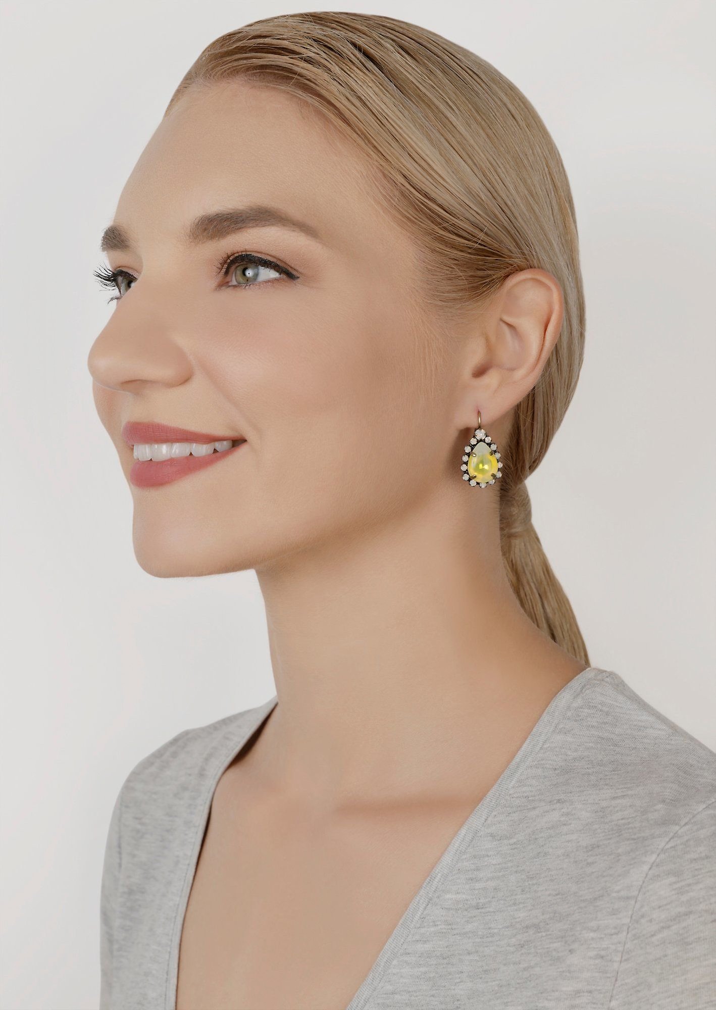 image for Earring Eurowire Sabrina Vintage Yellow  