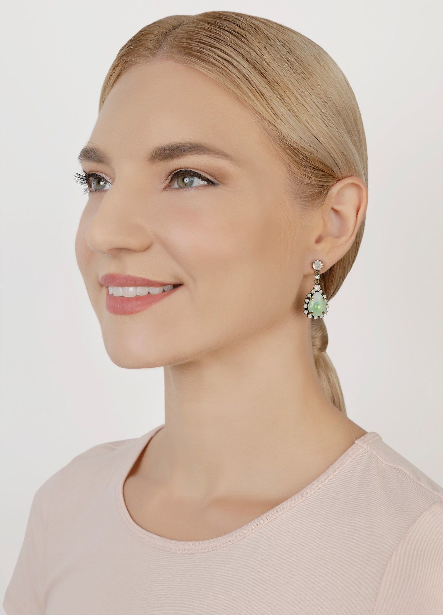 image for Earring Stud Dangling Sabrina Vintage Green  
