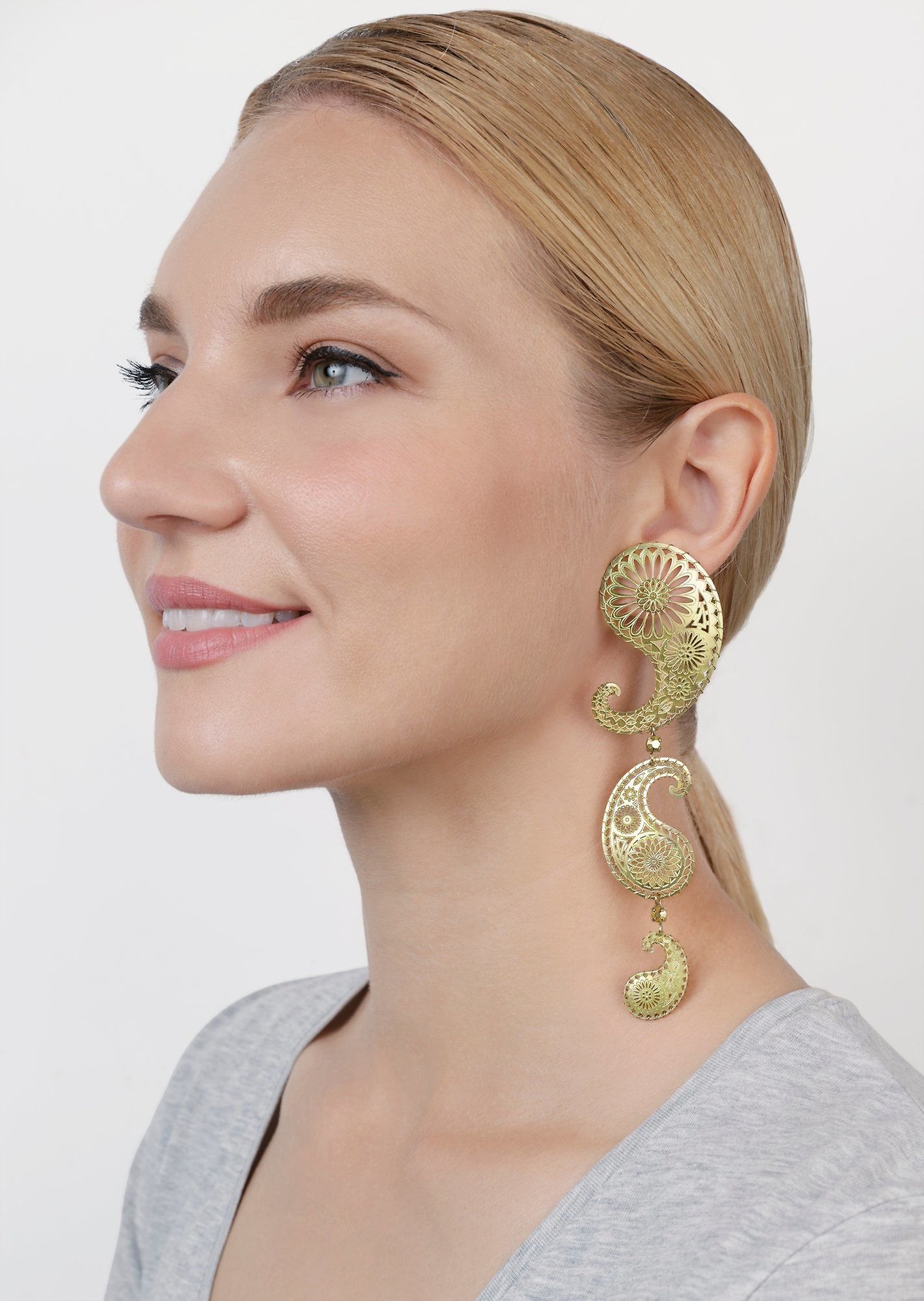 image for Earring Stud Dangling Paisley Brass  size L,M,S