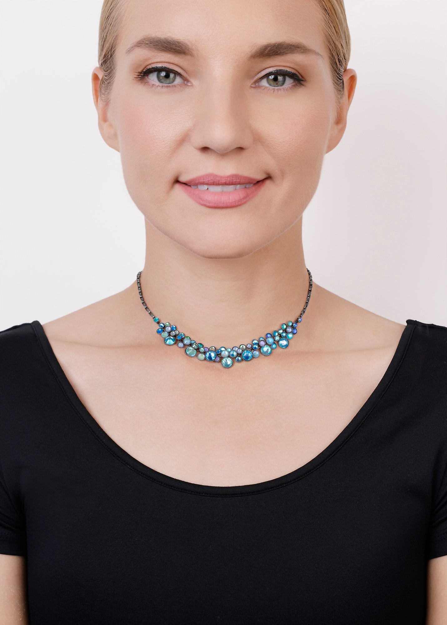 image pour Collier Water Cascade Bleu Clair  
