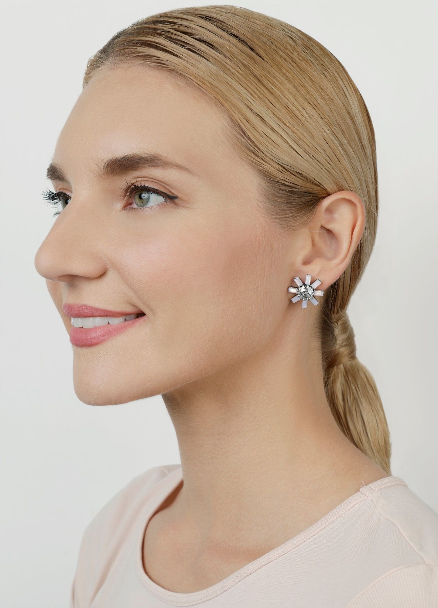 image for Earring Stud Artdecode White  