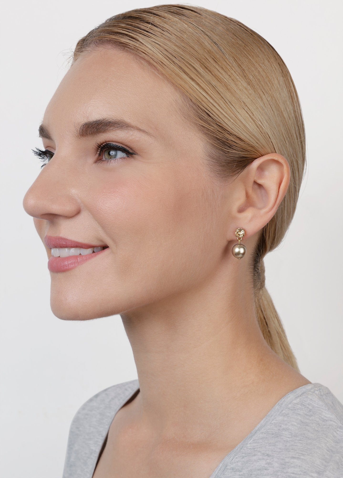 image for Earring stud dangling Pearl Shadow Beige crystal golden shadow 