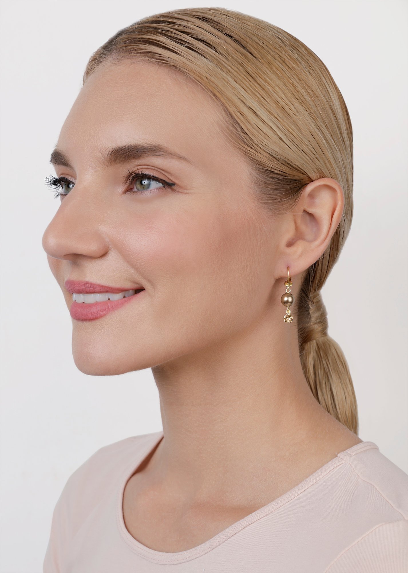 Bild für Ohrringe baumelnd Pearl Shadow Beige Kristall goldener Schatten 