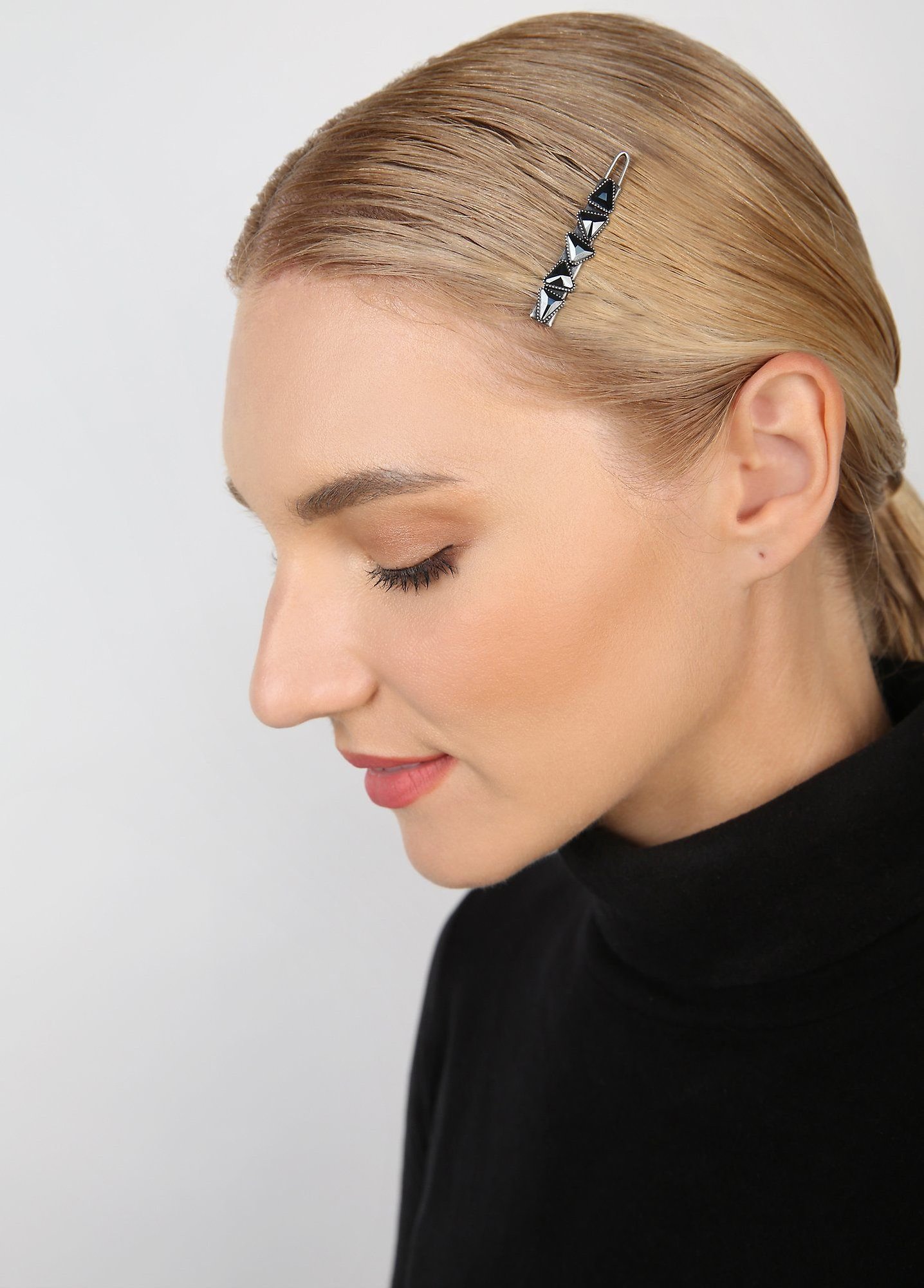 image for Hairclip Jumping Angles Black jet hematite 
